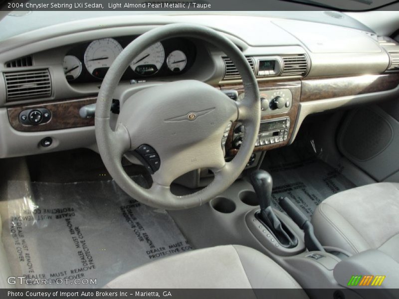 Dashboard of 2004 Sebring LXi Sedan