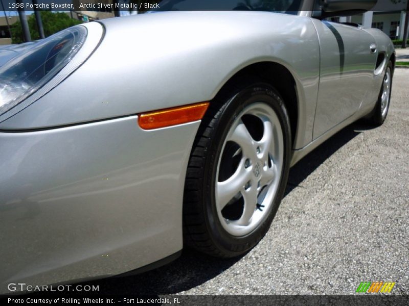 Arctic Silver Metallic / Black 1998 Porsche Boxster