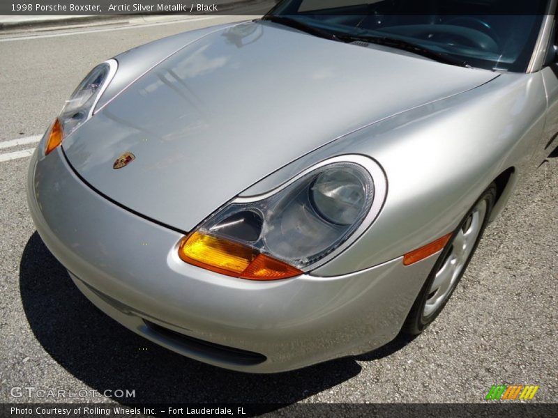Arctic Silver Metallic / Black 1998 Porsche Boxster