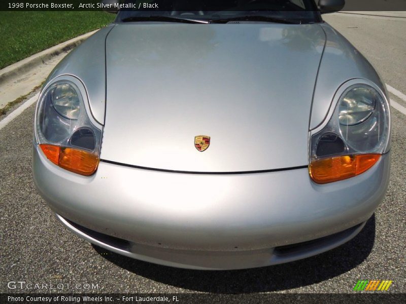 Arctic Silver Metallic / Black 1998 Porsche Boxster