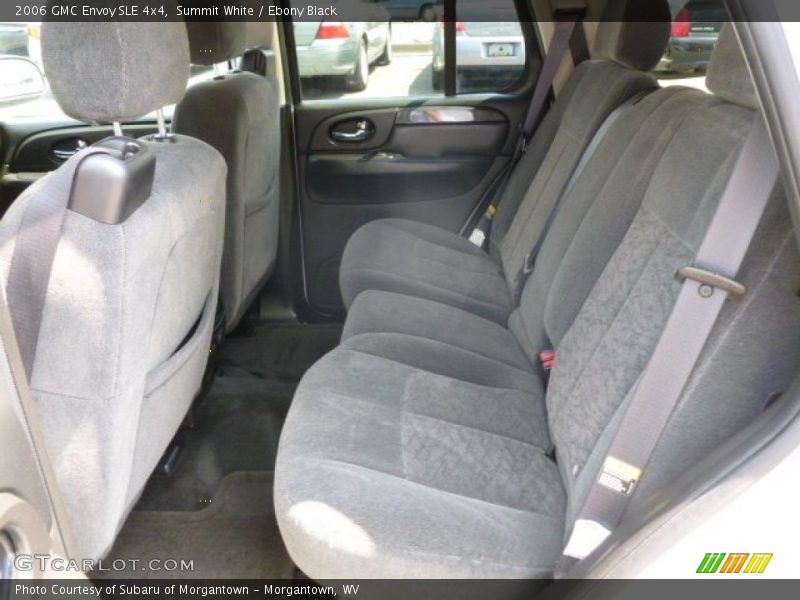 Summit White / Ebony Black 2006 GMC Envoy SLE 4x4