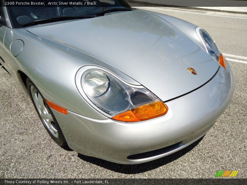Arctic Silver Metallic / Black 1998 Porsche Boxster