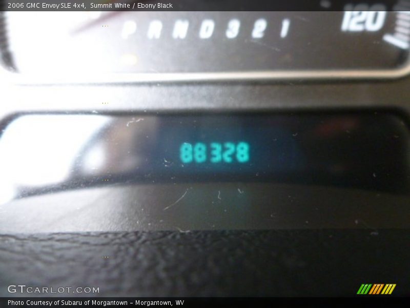 Summit White / Ebony Black 2006 GMC Envoy SLE 4x4