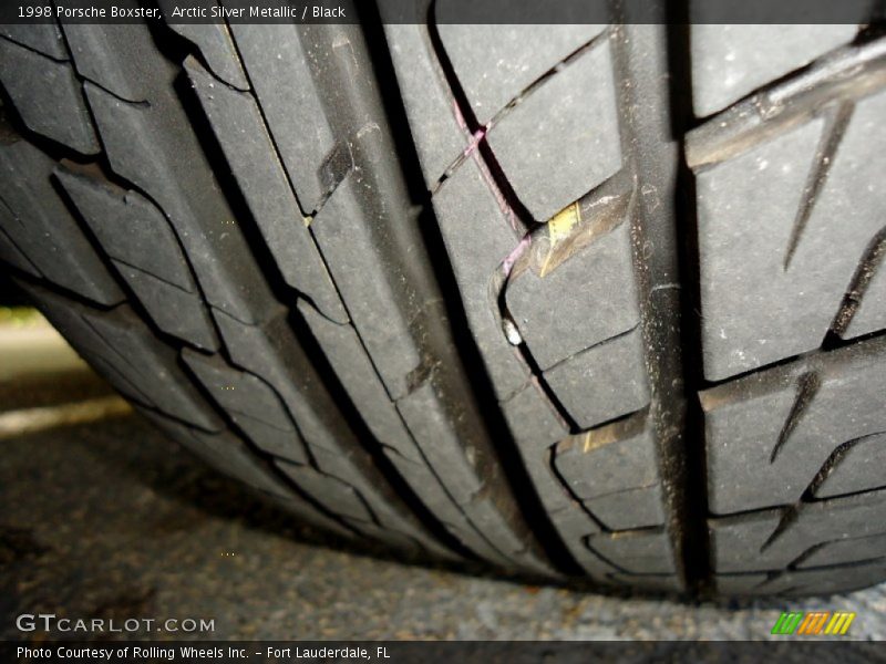 Arctic Silver Metallic / Black 1998 Porsche Boxster