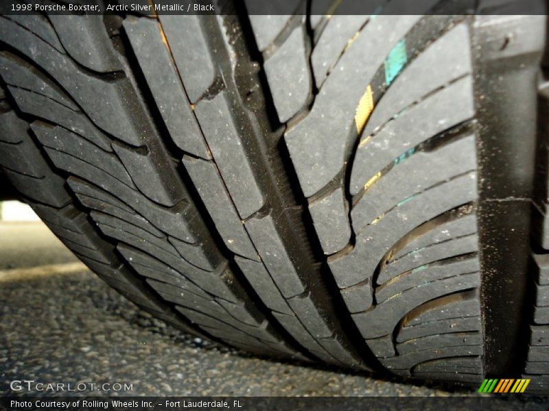 Arctic Silver Metallic / Black 1998 Porsche Boxster