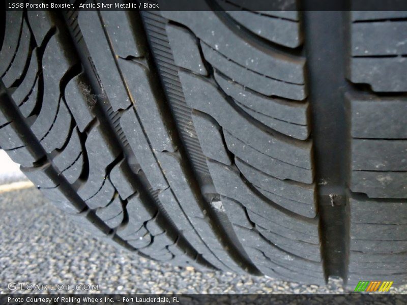 Arctic Silver Metallic / Black 1998 Porsche Boxster