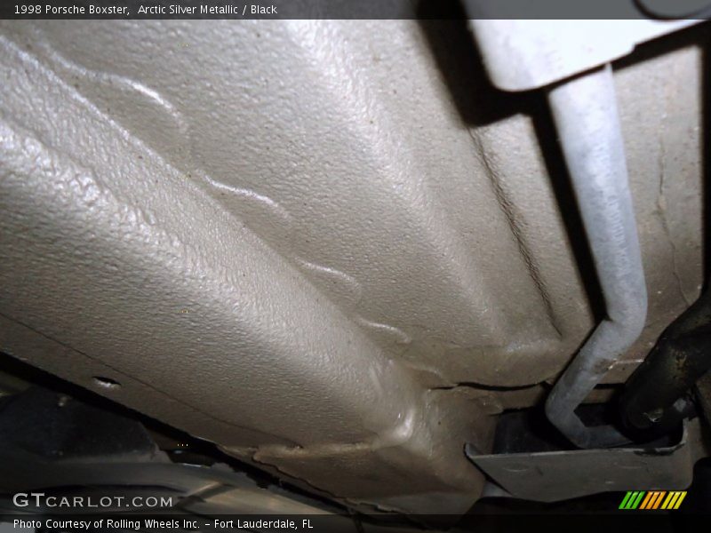 Arctic Silver Metallic / Black 1998 Porsche Boxster