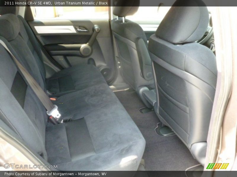 Urban Titanium Metallic / Black 2011 Honda CR-V SE 4WD