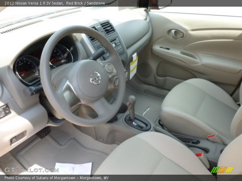Red Brick / Sandstone 2012 Nissan Versa 1.6 SV Sedan