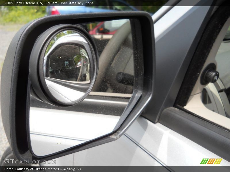 Brilliant Silver Metallic / Stone 2009 Ford Escape XLS