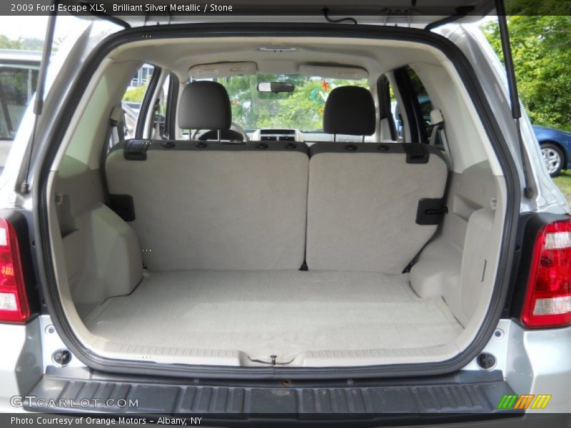 Brilliant Silver Metallic / Stone 2009 Ford Escape XLS
