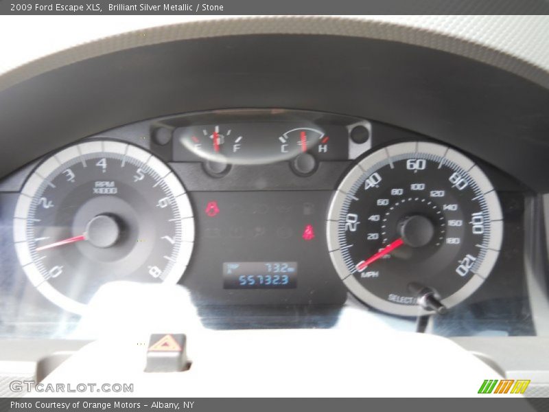 Brilliant Silver Metallic / Stone 2009 Ford Escape XLS