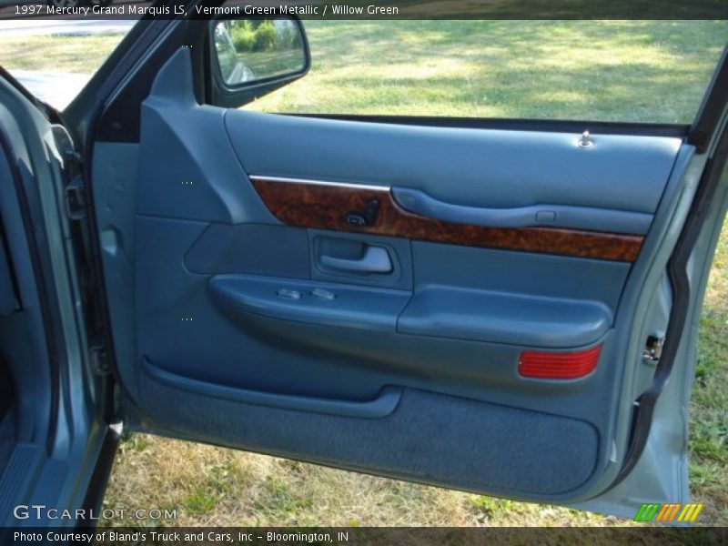Door Panel of 1997 Grand Marquis LS