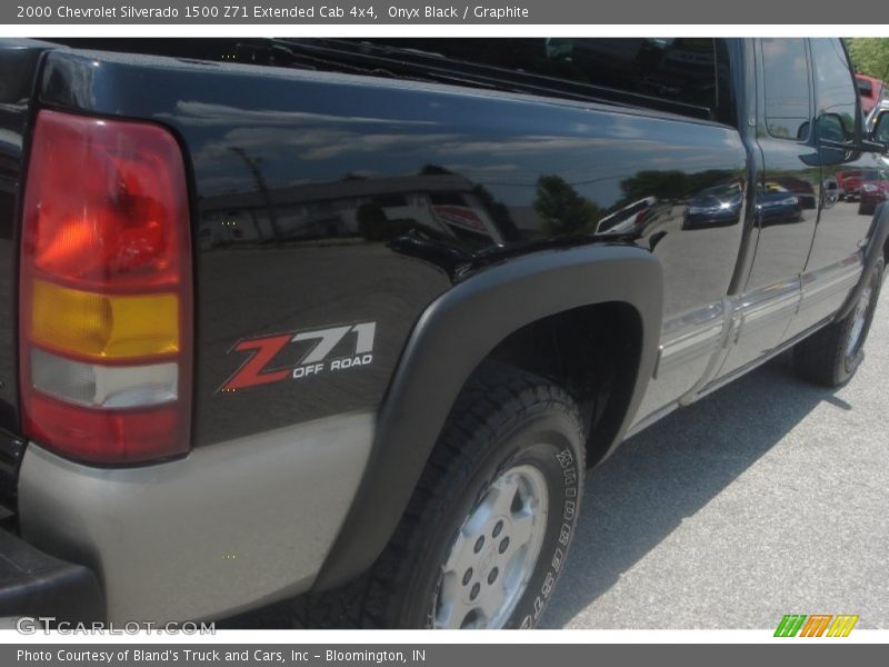 Onyx Black / Graphite 2000 Chevrolet Silverado 1500 Z71 Extended Cab 4x4