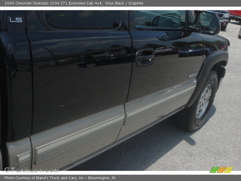Onyx Black / Graphite 2000 Chevrolet Silverado 1500 Z71 Extended Cab 4x4