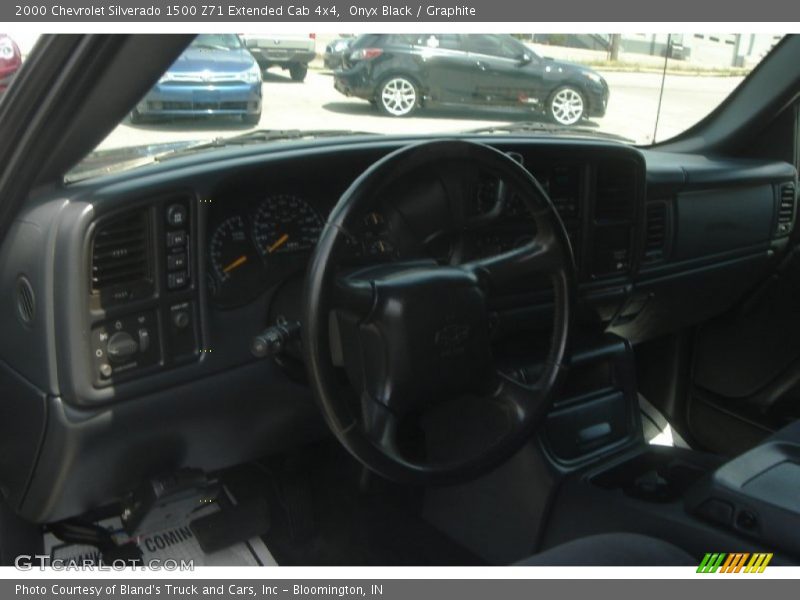Onyx Black / Graphite 2000 Chevrolet Silverado 1500 Z71 Extended Cab 4x4