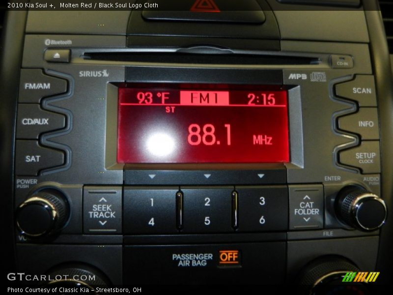 Molten Red / Black Soul Logo Cloth 2010 Kia Soul +