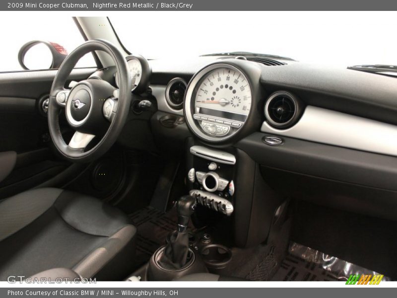 Nightfire Red Metallic / Black/Grey 2009 Mini Cooper Clubman