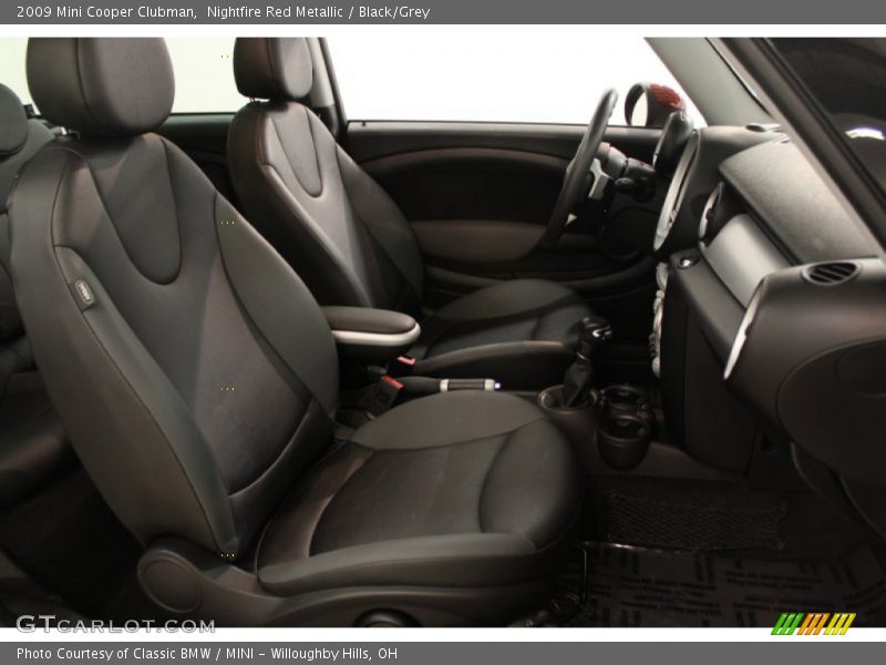 Nightfire Red Metallic / Black/Grey 2009 Mini Cooper Clubman