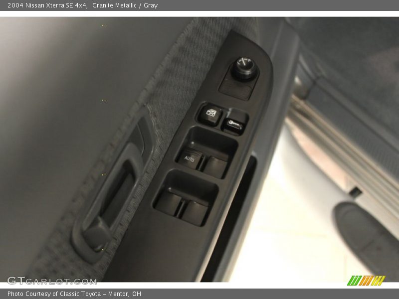 Granite Metallic / Gray 2004 Nissan Xterra SE 4x4
