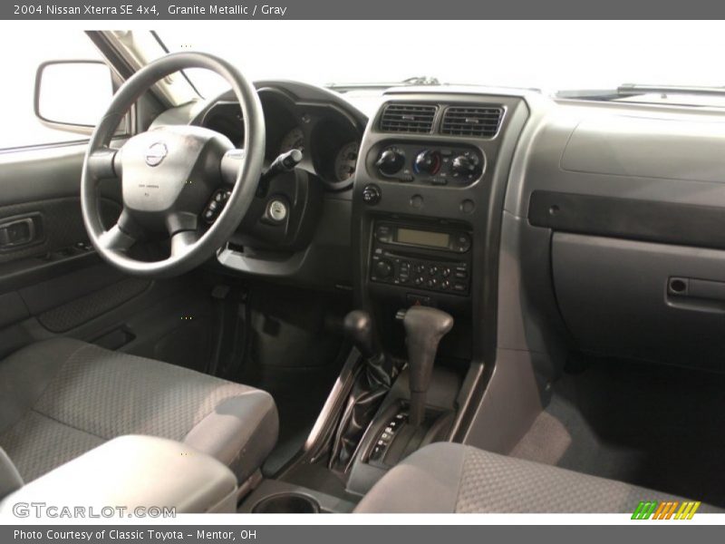 Granite Metallic / Gray 2004 Nissan Xterra SE 4x4