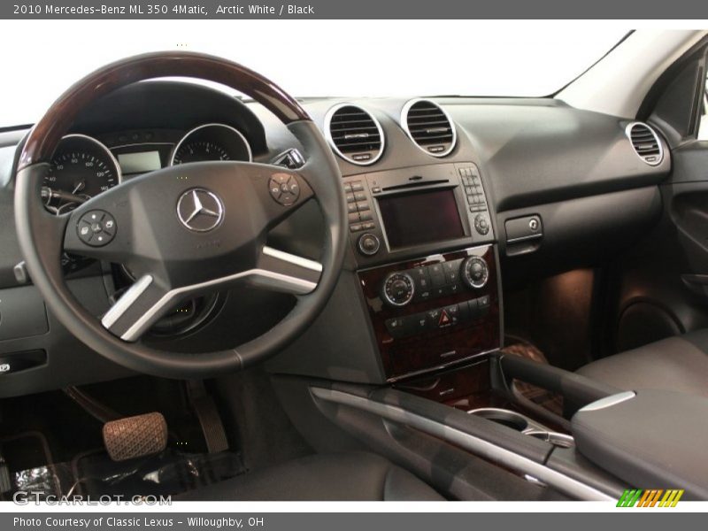 Arctic White / Black 2010 Mercedes-Benz ML 350 4Matic