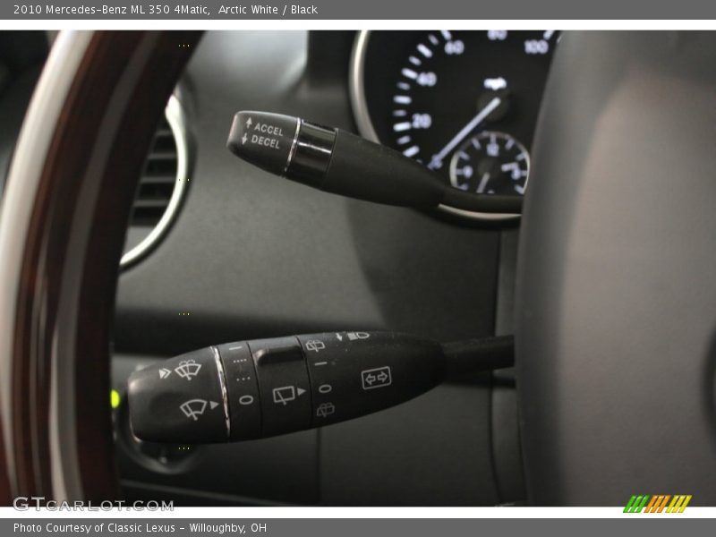 Arctic White / Black 2010 Mercedes-Benz ML 350 4Matic