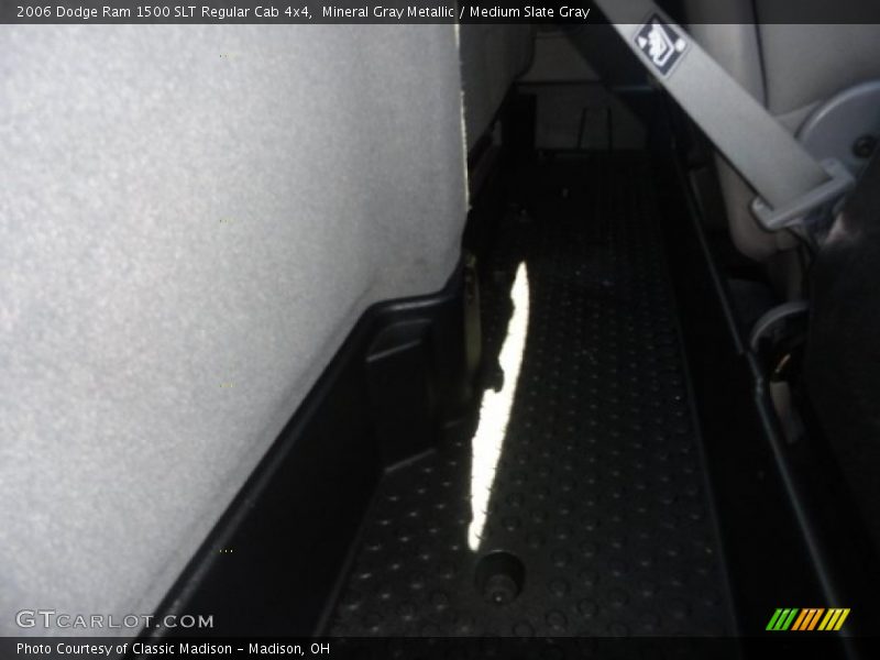 Mineral Gray Metallic / Medium Slate Gray 2006 Dodge Ram 1500 SLT Regular Cab 4x4