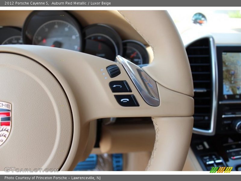 Controls of 2012 Cayenne S