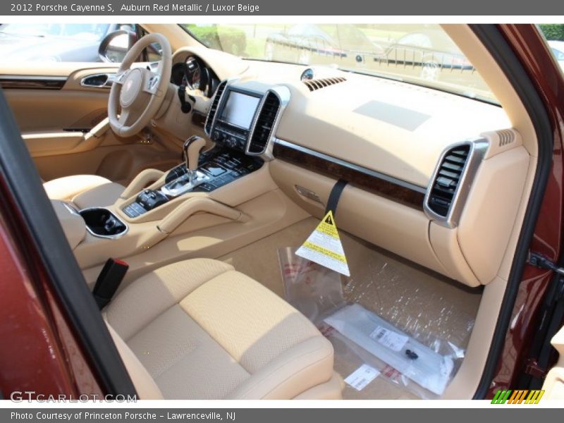 Auburn Red Metallic / Luxor Beige 2012 Porsche Cayenne S