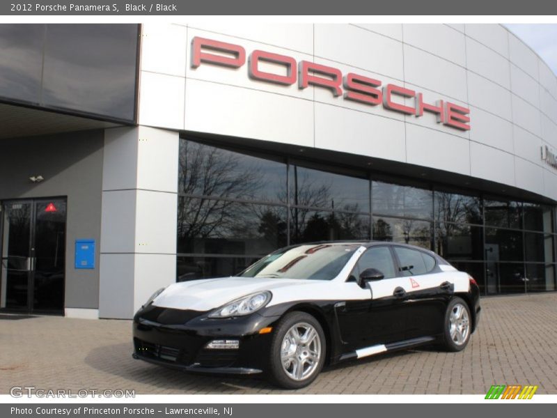 Black / Black 2012 Porsche Panamera S