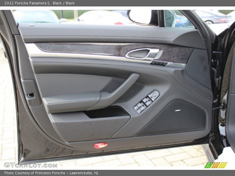 Black / Black 2012 Porsche Panamera S
