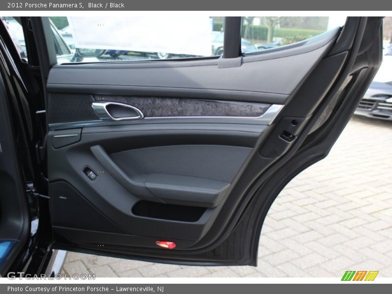 Black / Black 2012 Porsche Panamera S