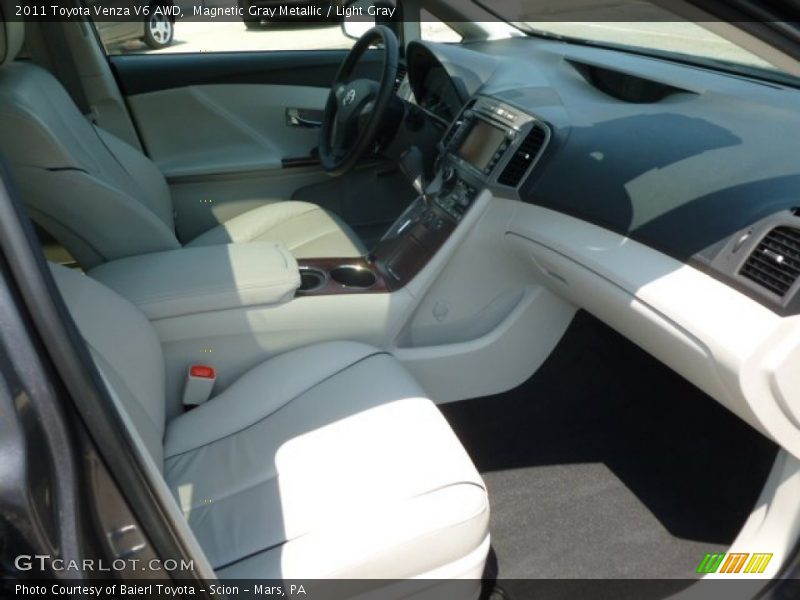 Magnetic Gray Metallic / Light Gray 2011 Toyota Venza V6 AWD