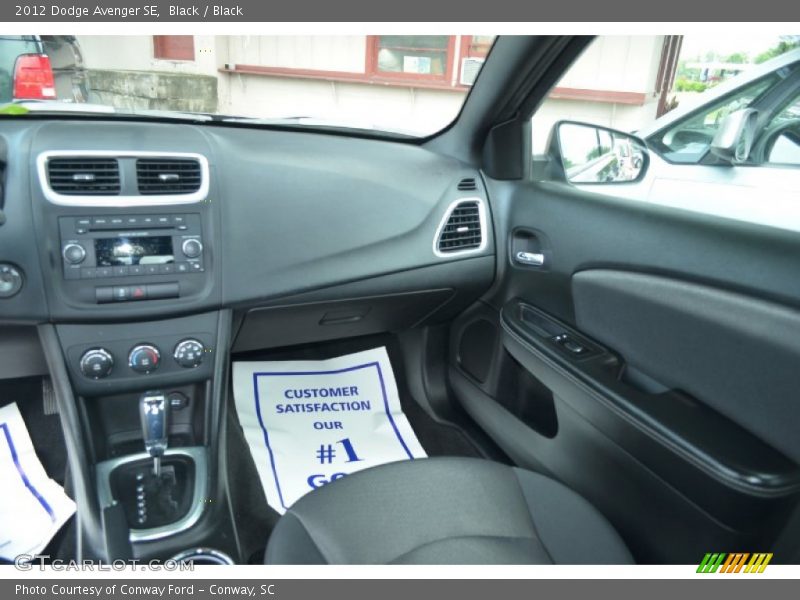 Black / Black 2012 Dodge Avenger SE