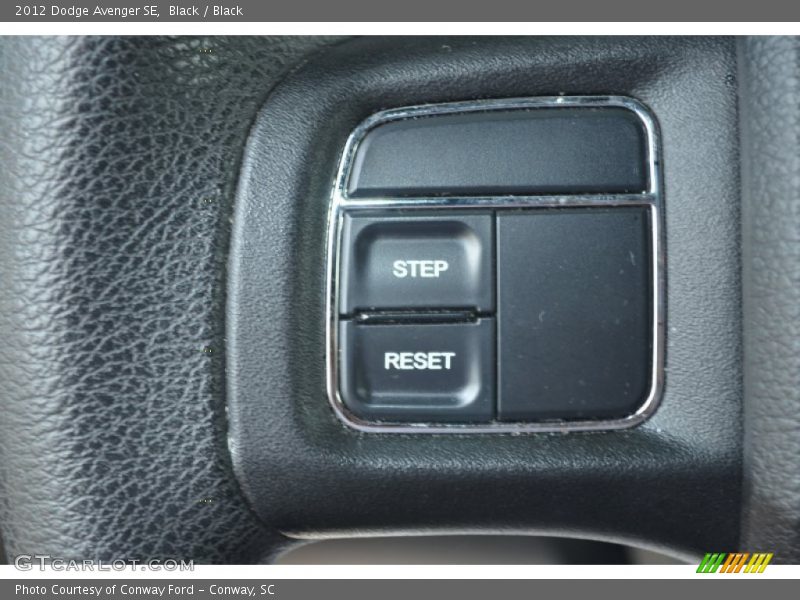 Black / Black 2012 Dodge Avenger SE