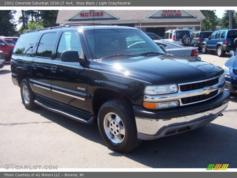 Onyx Black / Light Gray/Neutral 2001 Chevrolet Suburban 1500 LT 4x4