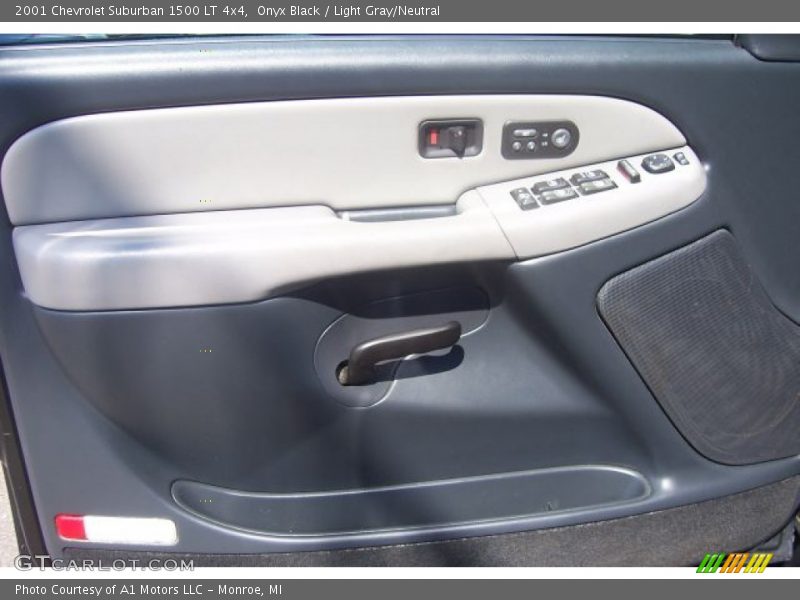 Onyx Black / Light Gray/Neutral 2001 Chevrolet Suburban 1500 LT 4x4