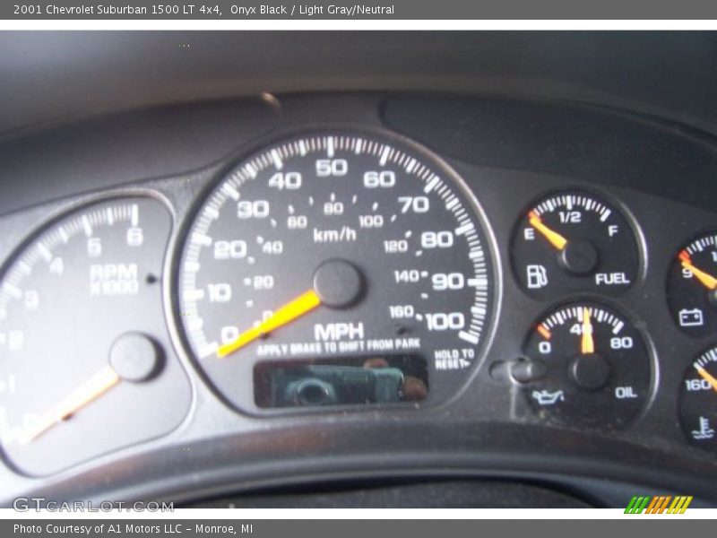 Onyx Black / Light Gray/Neutral 2001 Chevrolet Suburban 1500 LT 4x4