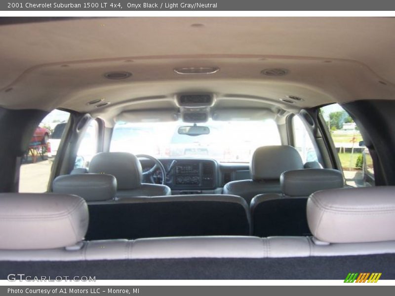 Onyx Black / Light Gray/Neutral 2001 Chevrolet Suburban 1500 LT 4x4