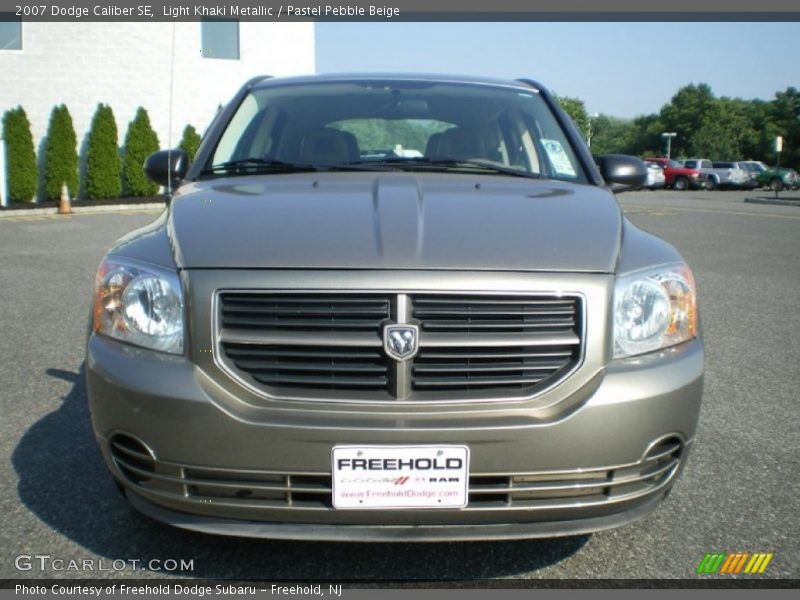 Light Khaki Metallic / Pastel Pebble Beige 2007 Dodge Caliber SE