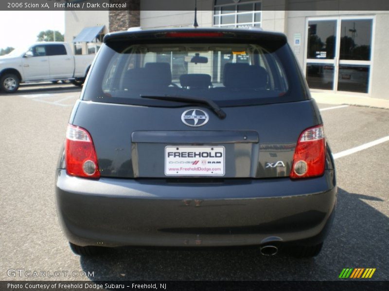 Flint Mica / Dark Charcoal 2006 Scion xA