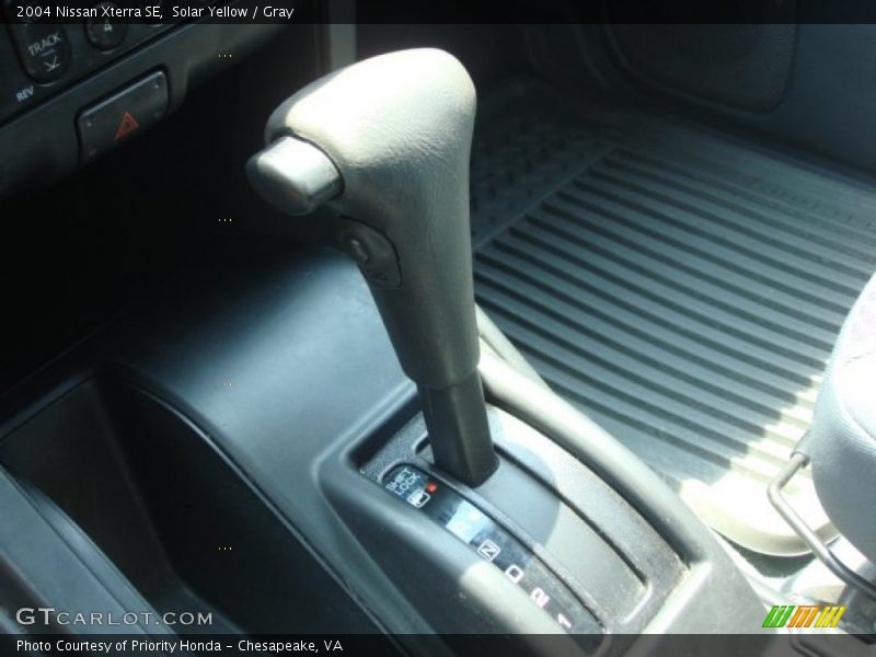 Solar Yellow / Gray 2004 Nissan Xterra SE