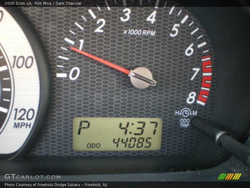 Flint Mica / Dark Charcoal 2006 Scion xA