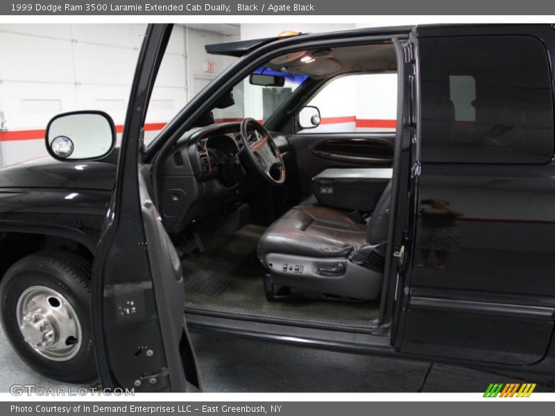 Black / Agate Black 1999 Dodge Ram 3500 Laramie Extended Cab Dually