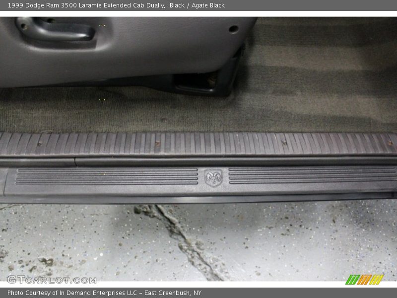 Black / Agate Black 1999 Dodge Ram 3500 Laramie Extended Cab Dually
