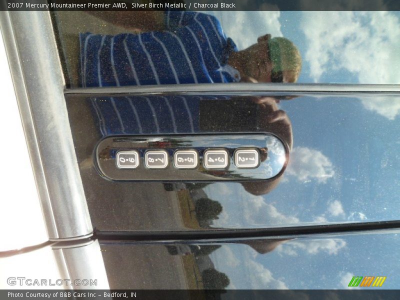 Silver Birch Metallic / Charcoal Black 2007 Mercury Mountaineer Premier AWD
