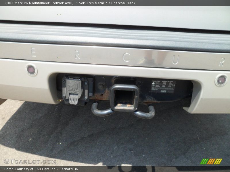 Silver Birch Metallic / Charcoal Black 2007 Mercury Mountaineer Premier AWD