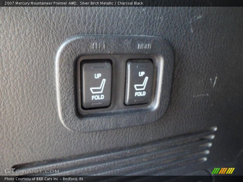 Silver Birch Metallic / Charcoal Black 2007 Mercury Mountaineer Premier AWD