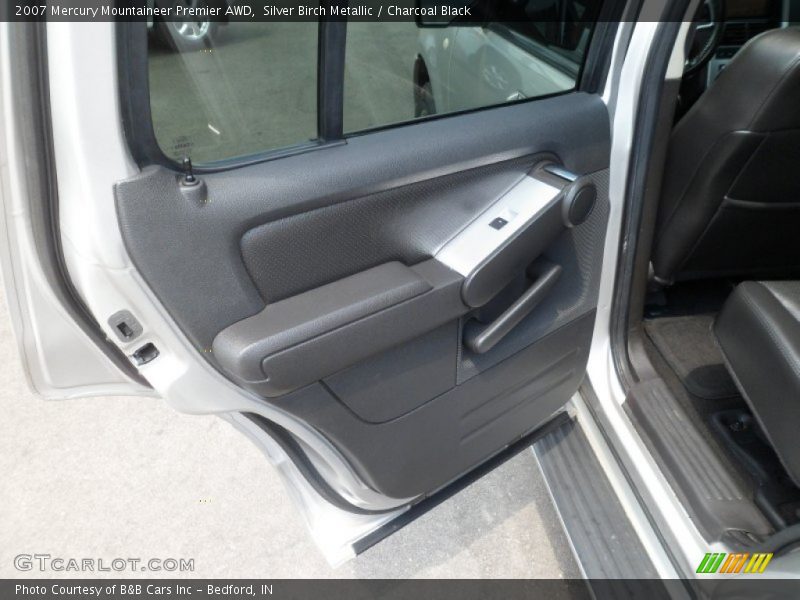 Silver Birch Metallic / Charcoal Black 2007 Mercury Mountaineer Premier AWD